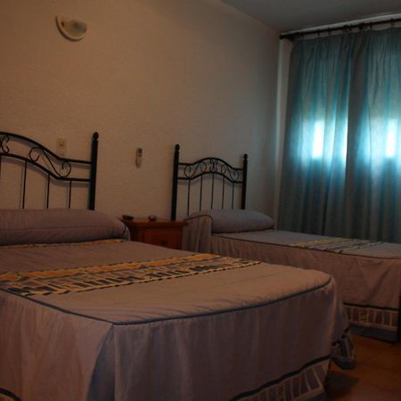 Hostal Tamarindos Matalascanas Ngoại thất bức ảnh